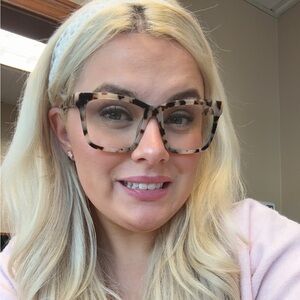 Meet your Posher, Jazlyn